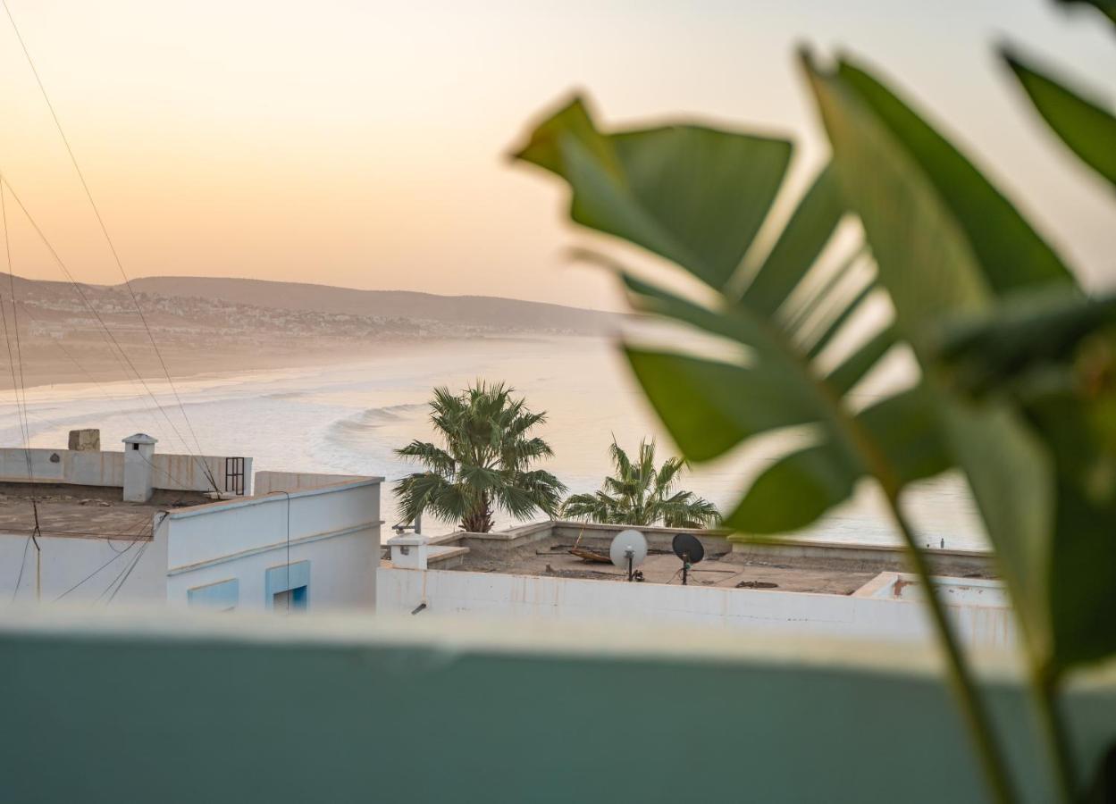 Amayour Surf Hostel タガズー エクステリア 写真