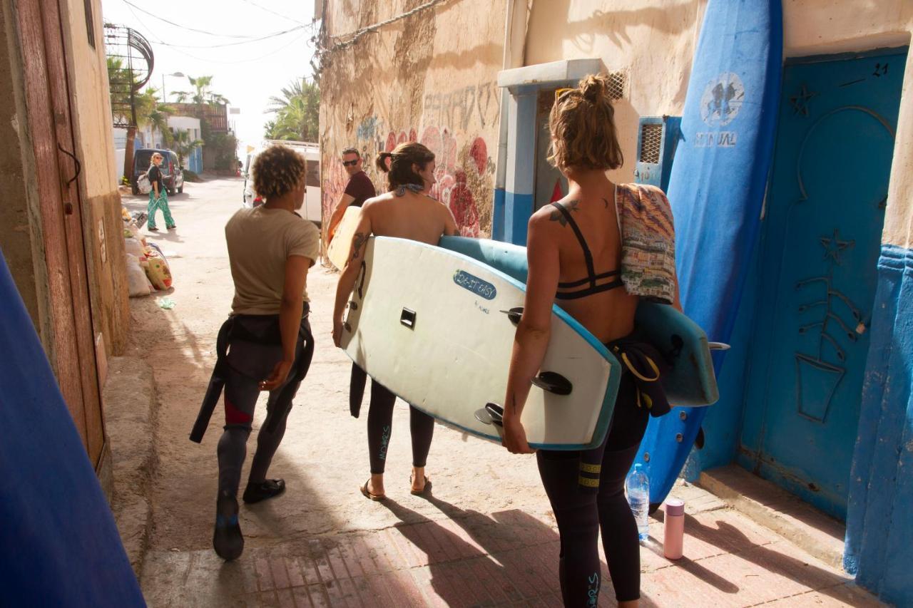 Amayour Surf Hostel タガズー エクステリア 写真